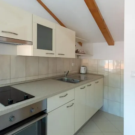 公寓 Emily 萨度拉德