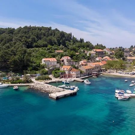 Emily * 萨度拉德